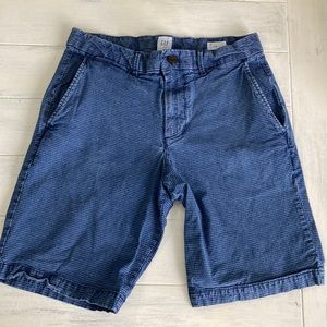 Gap lightweight flat front men’s size 29” denim shorts